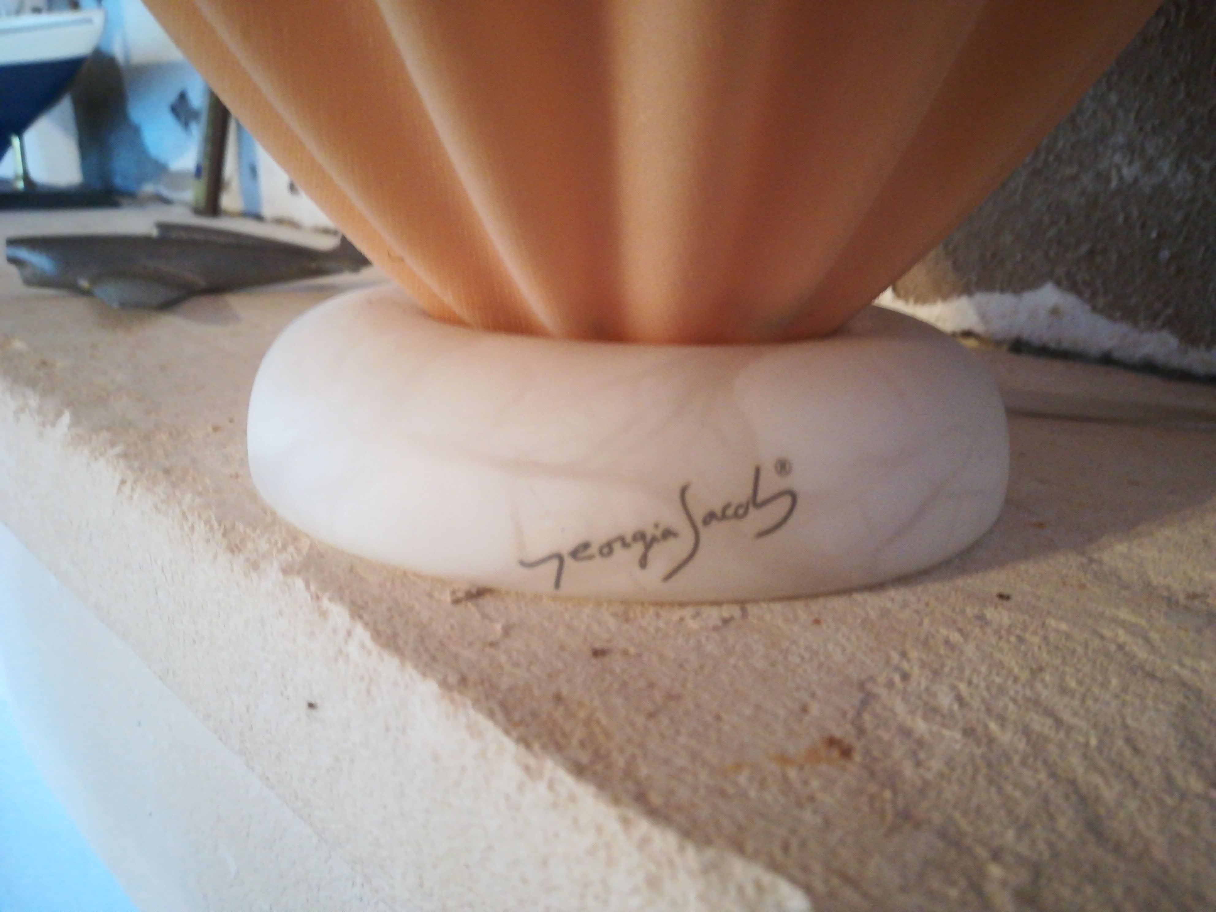 Corolla lamp by Georgia Jacob