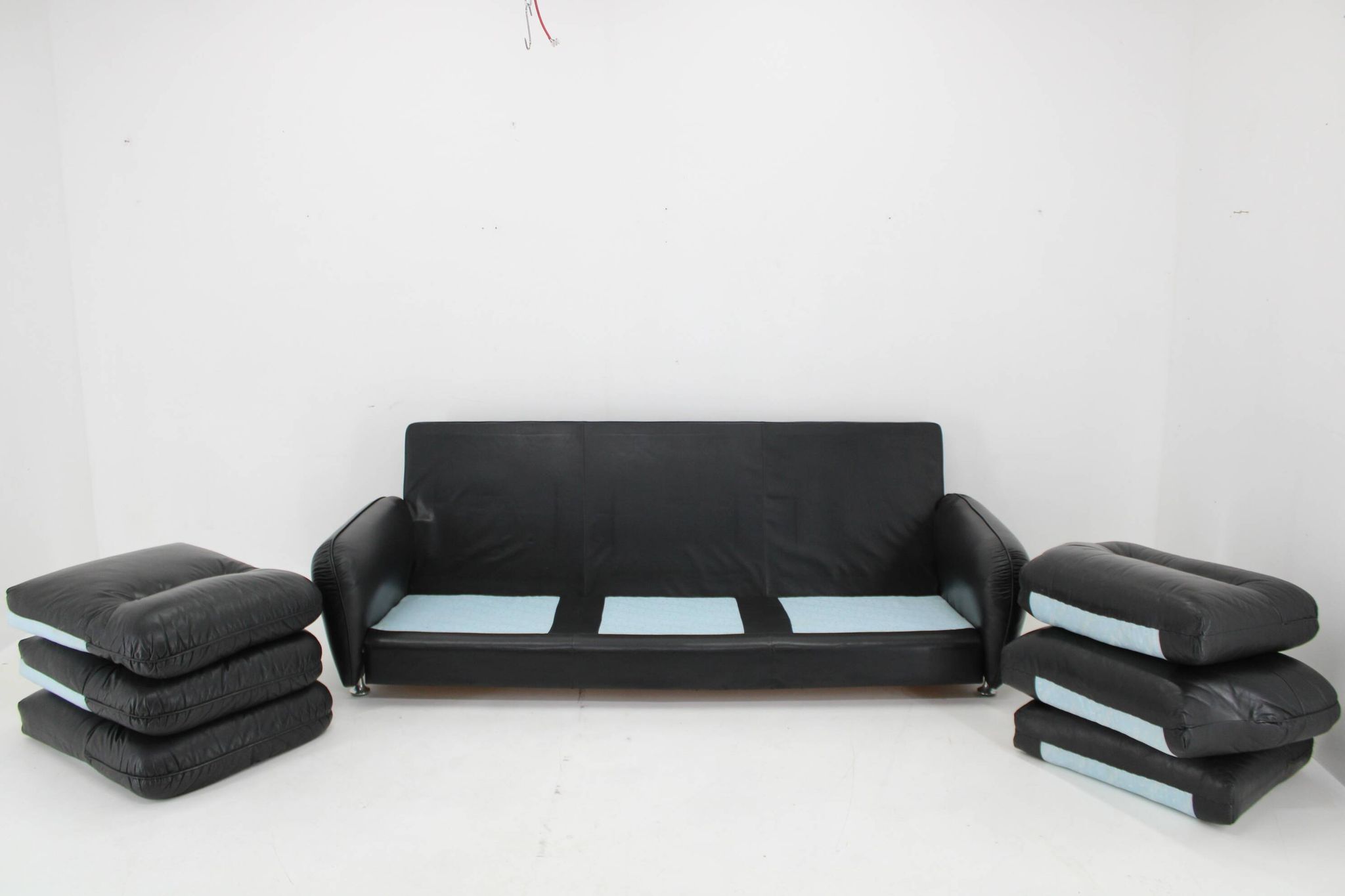 1970s 3-Seater Sofa in Black Leather,Italy