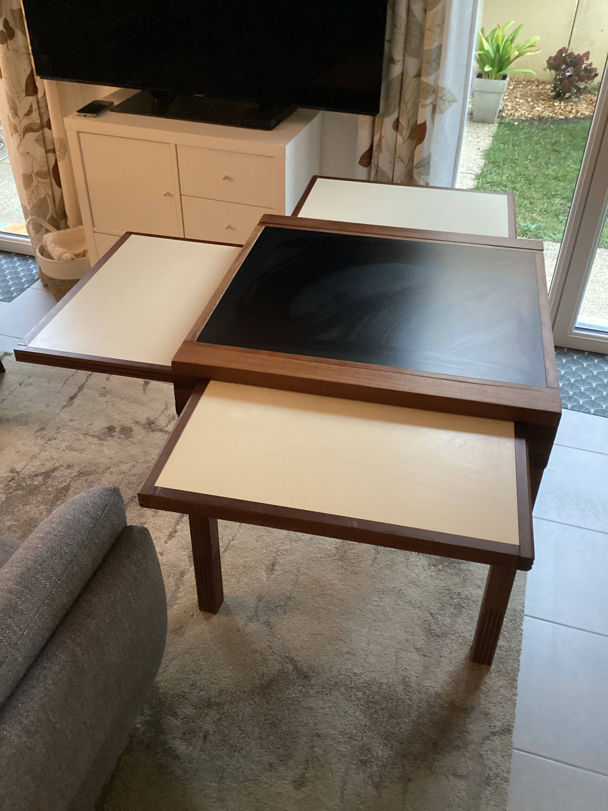 Table de repas Bernard Vuarnesson