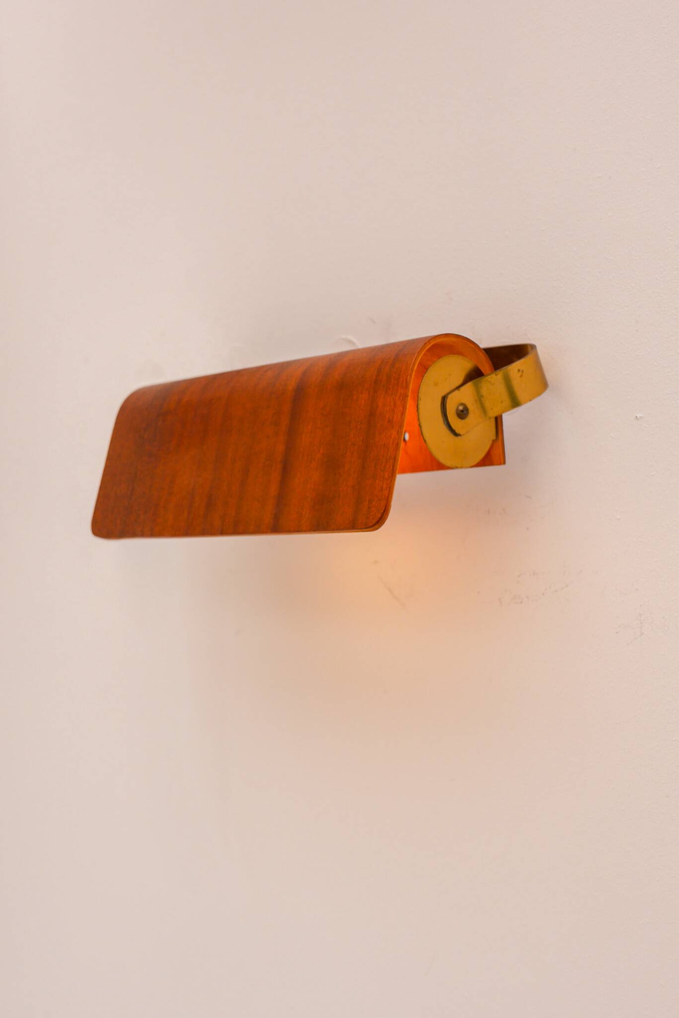 Vintage teak sconce. Mid-century modern classic Scandinavian wall lamp