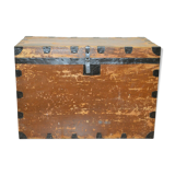 Wooden trunk