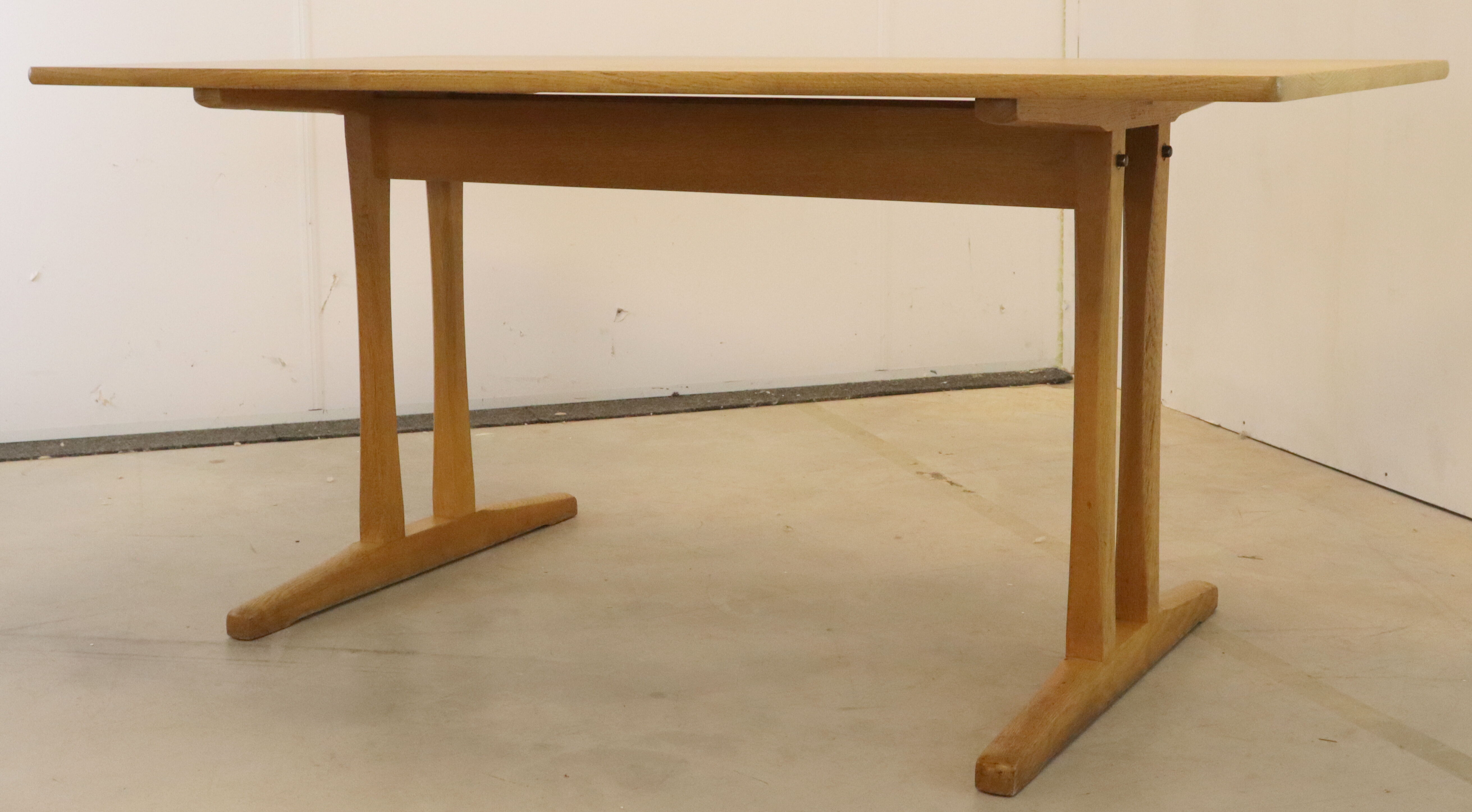 Dining table by Børge Mogensen, FDB Mobler Shaker 'Vittarp'