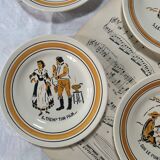 Lot de 8 assiettes comptines en terre de fer Choisy le Roi