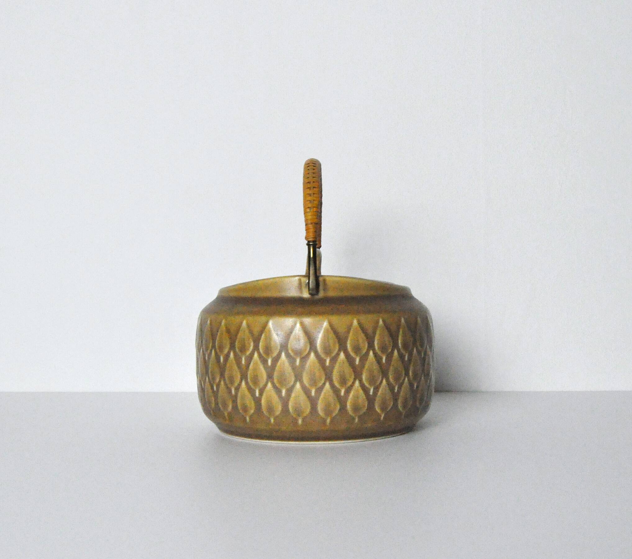 Tea pot by Jens H. Quistgaard for Bing & Grøndahl Denmark