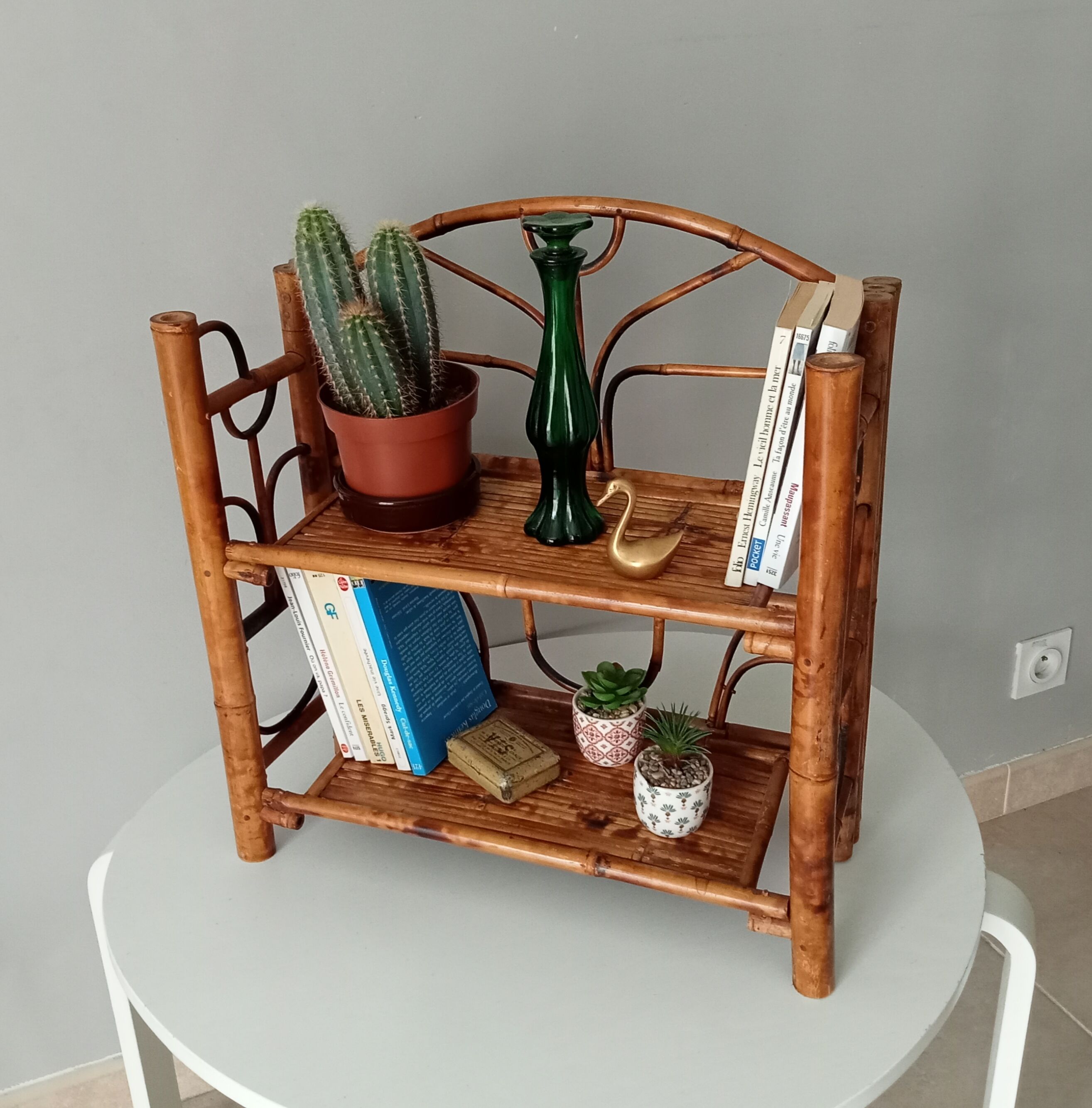 Vintage bamboo shelf 60s/70s