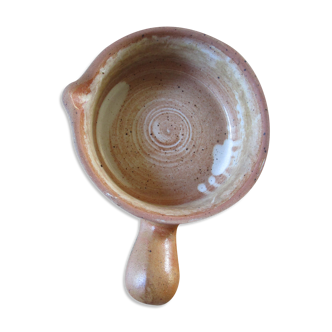 Sandstone cup with handle
