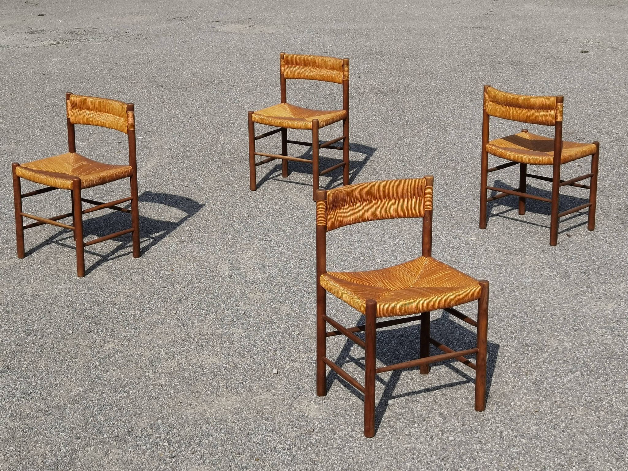 Set de 4 chaises modèle Dordogne de chez Sentou