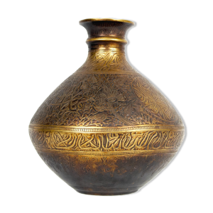 Vase indo-persan en bronze