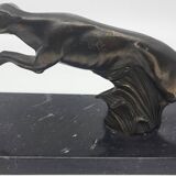 Pair of bookends, greyhounds in babbitt on black marble, Art Deco early 20th century