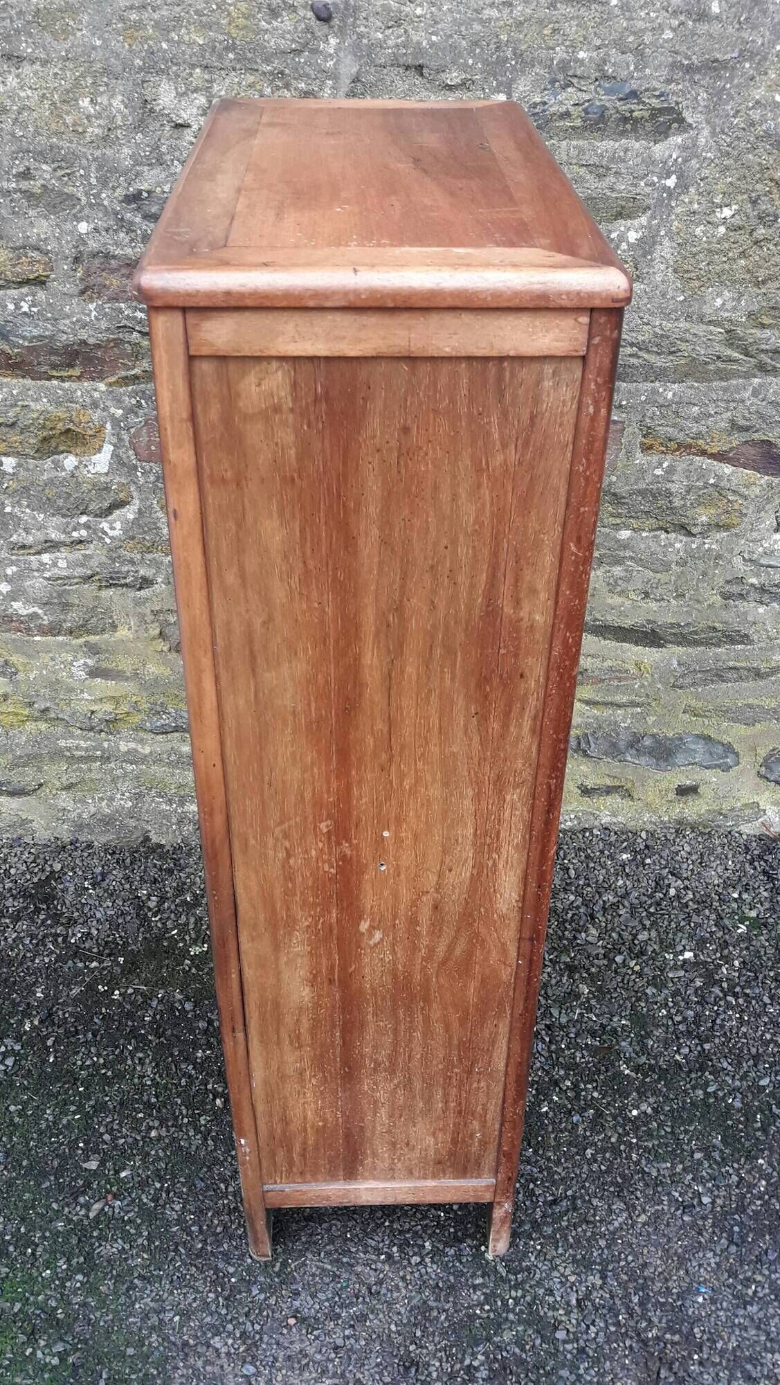 Meuble à musique ancien à 2 portes et 1 abattant