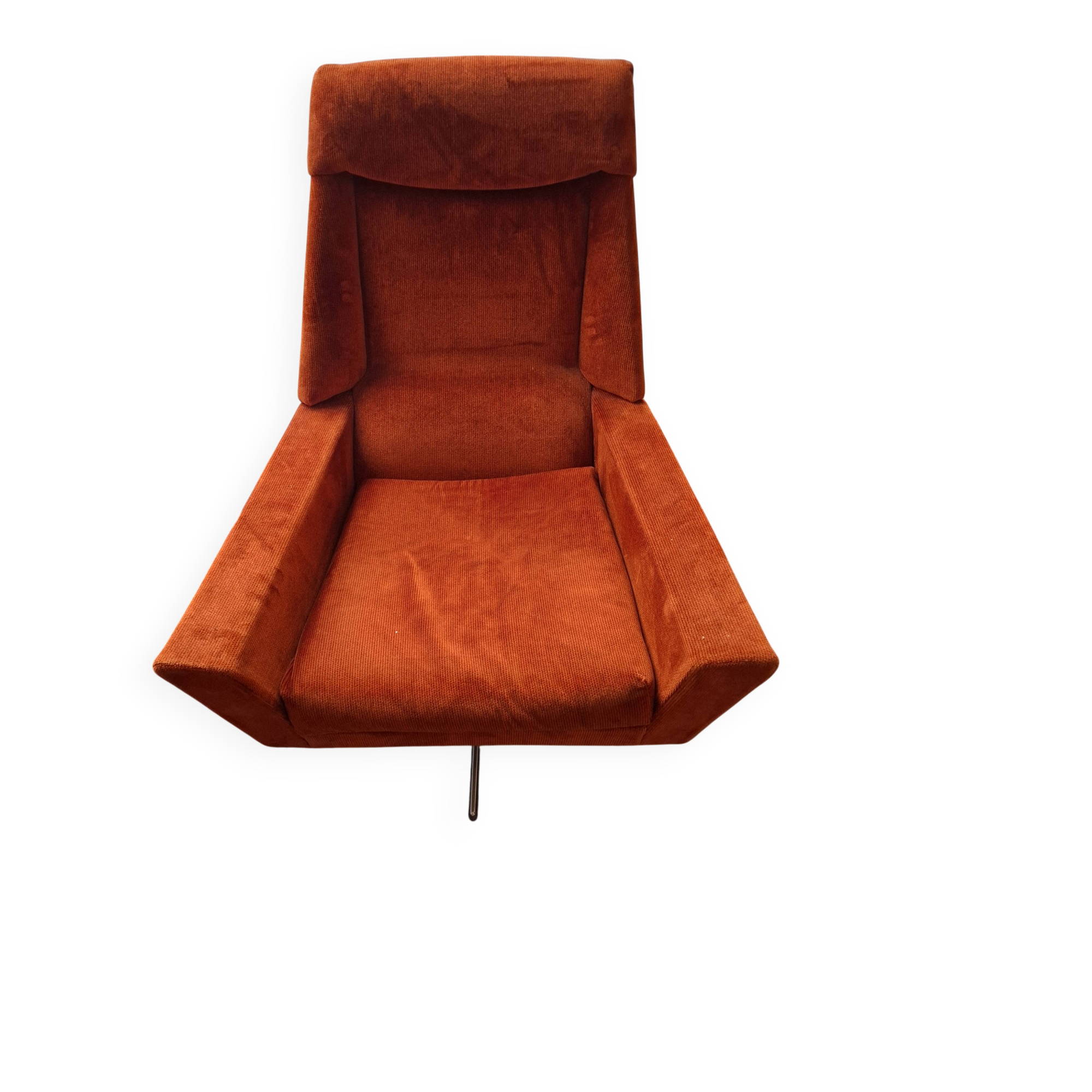 Lot of 2 armchairs and 1 ottoman.