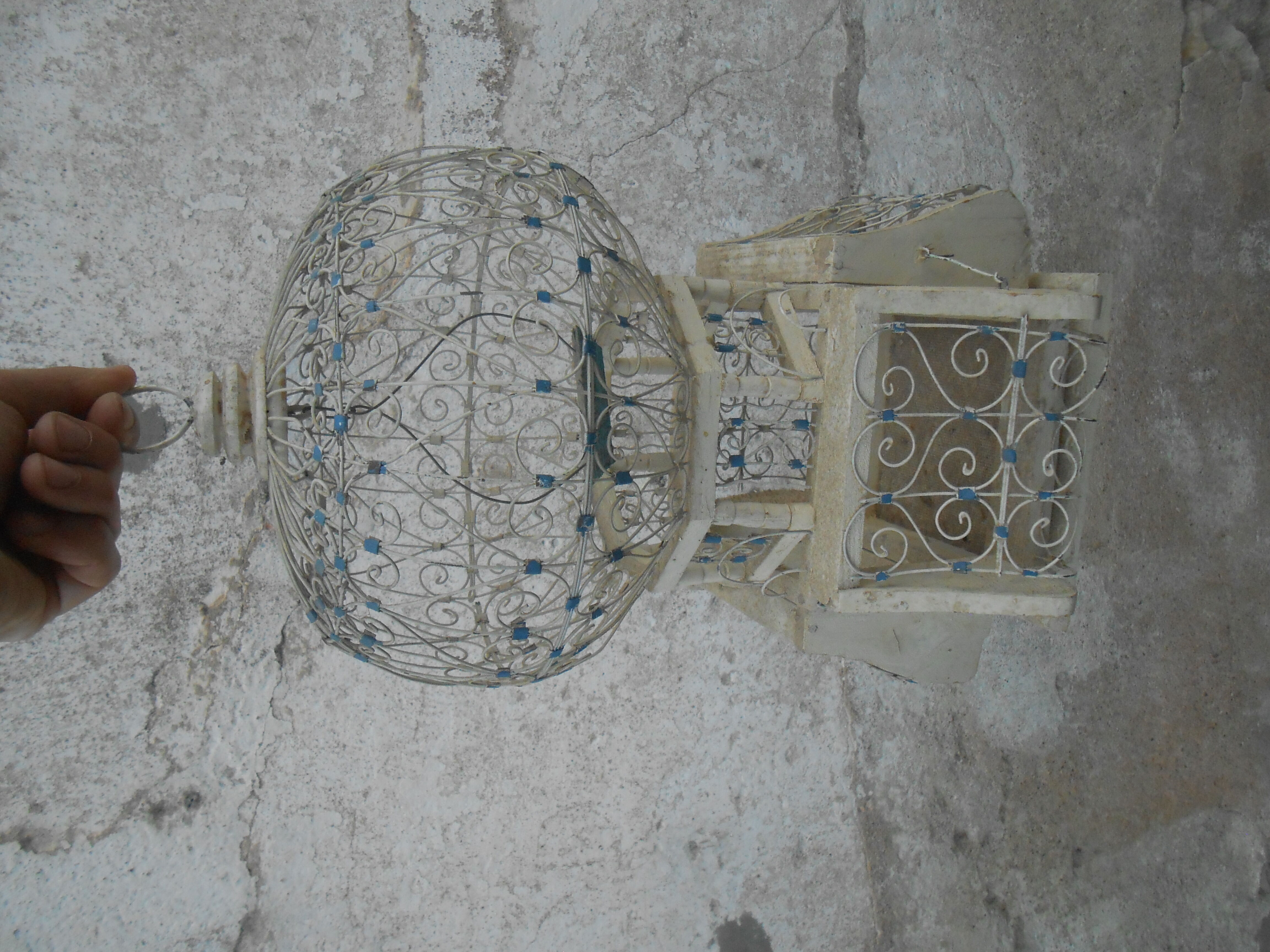 Tunisian birdcage