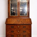 Venetian scriban secretary in Louis XV style, inlaid with walnut.