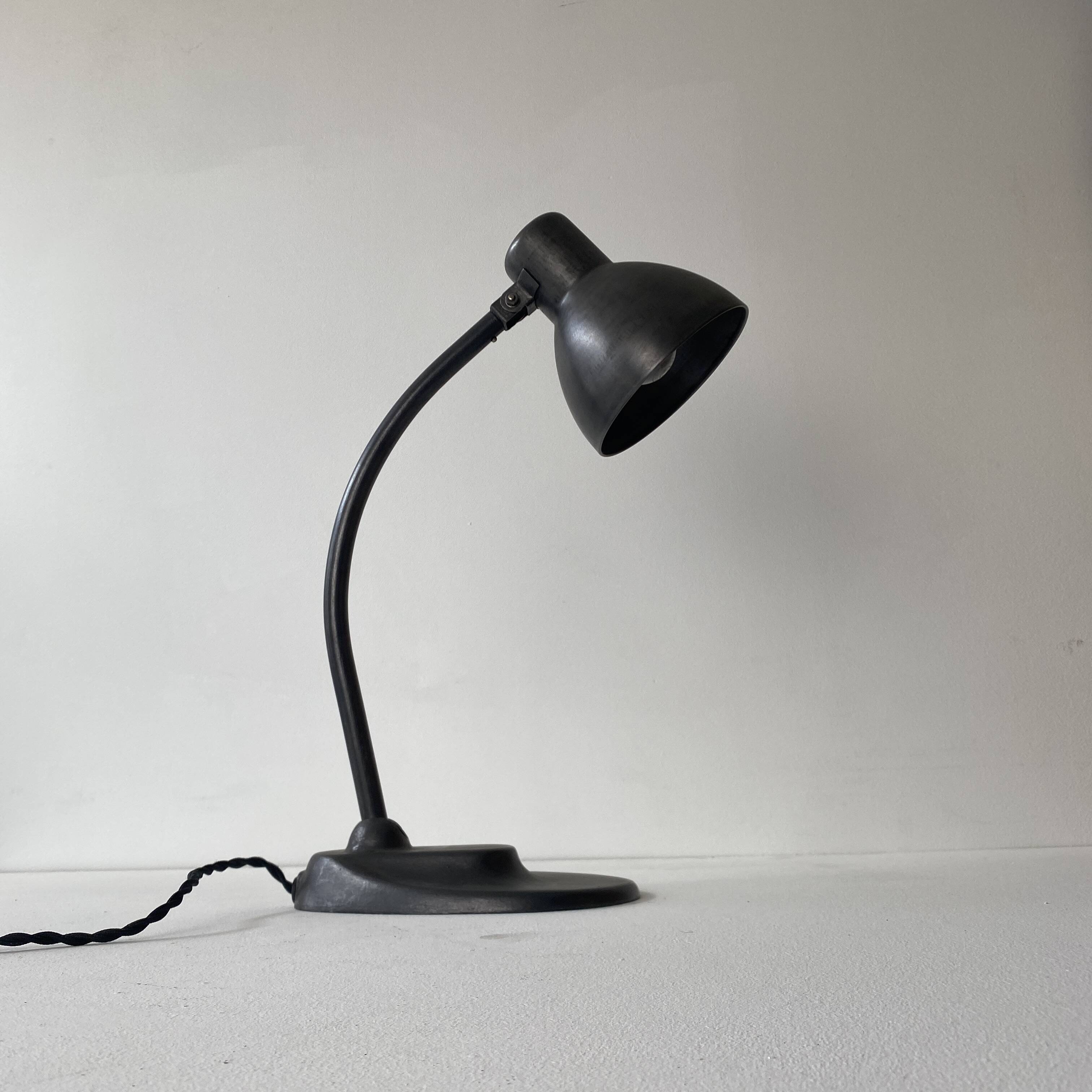 Old Bauhaus industrial desk lamp "Kandem"