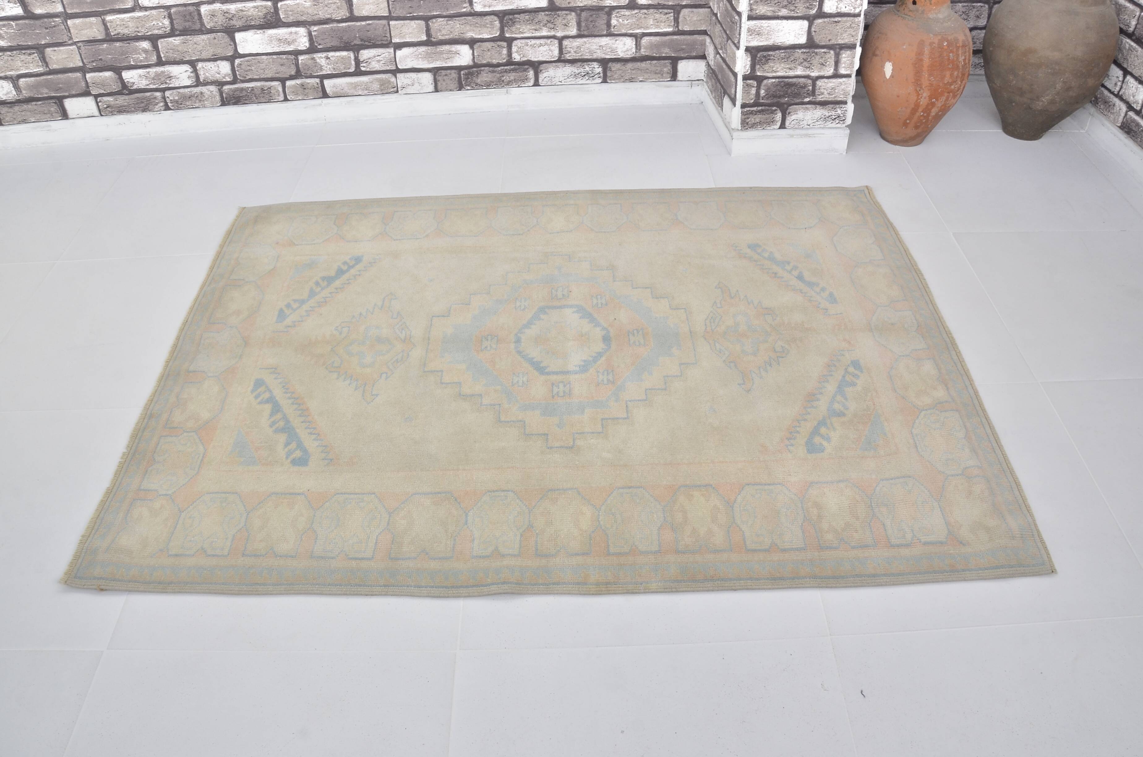 Oushak Vintage Turkish Wool Carpet sku 1150