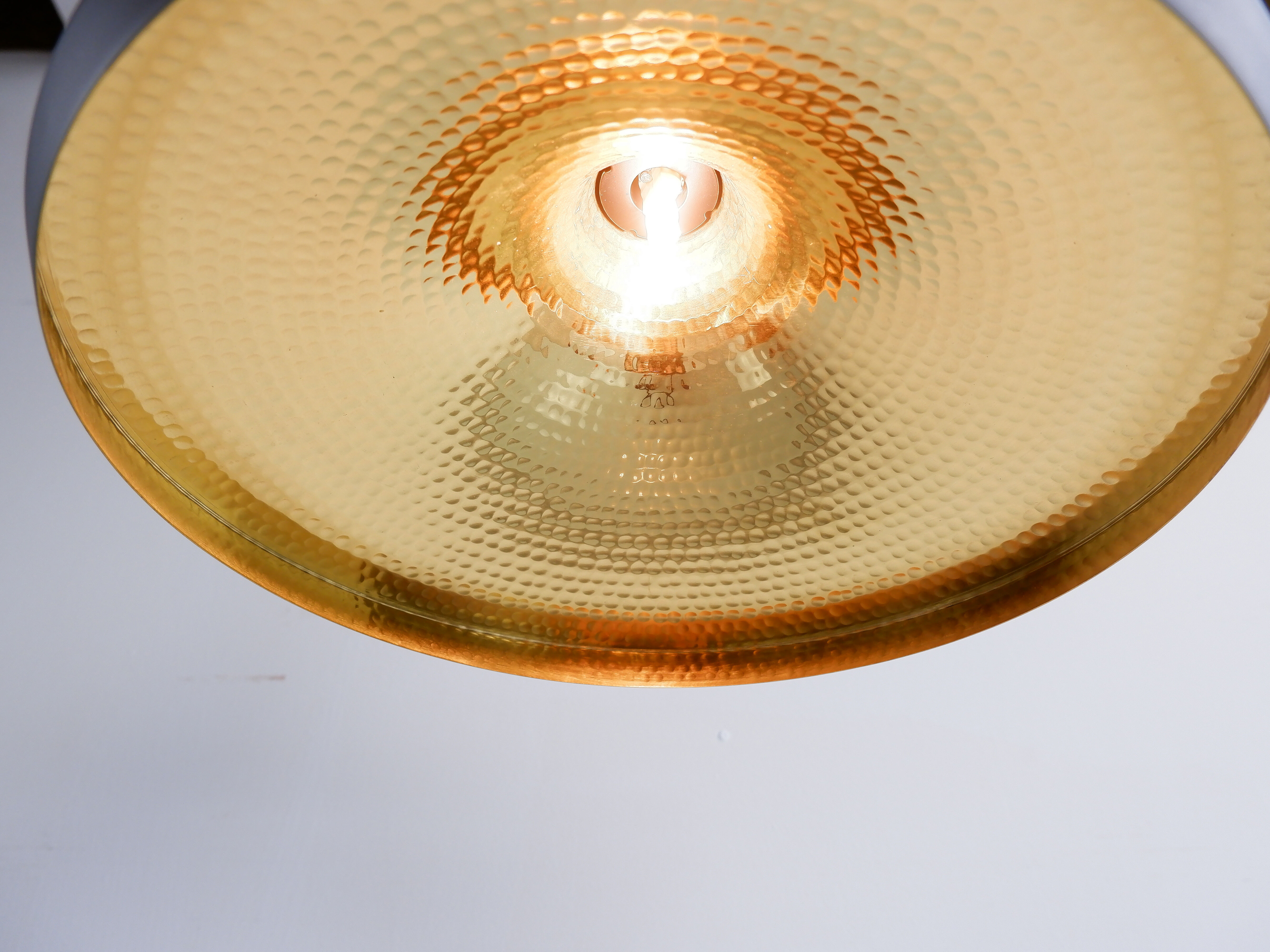 Tom Dixon pendant model Beat