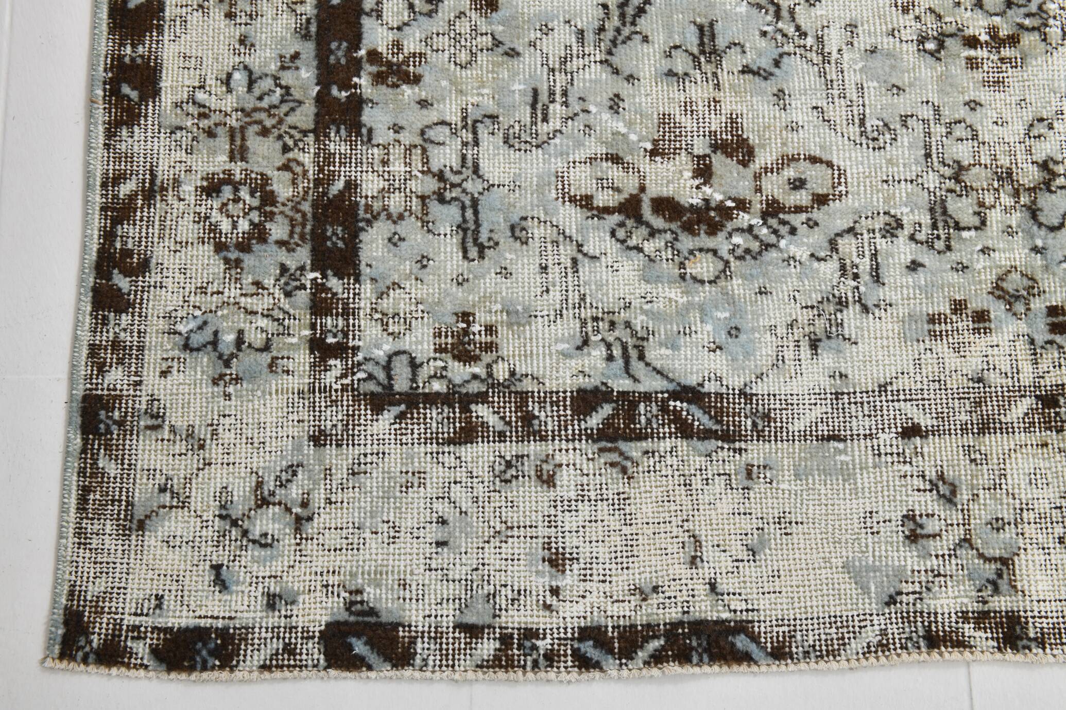 5x9 Classic Style Vintage Rug, 161x267Cm