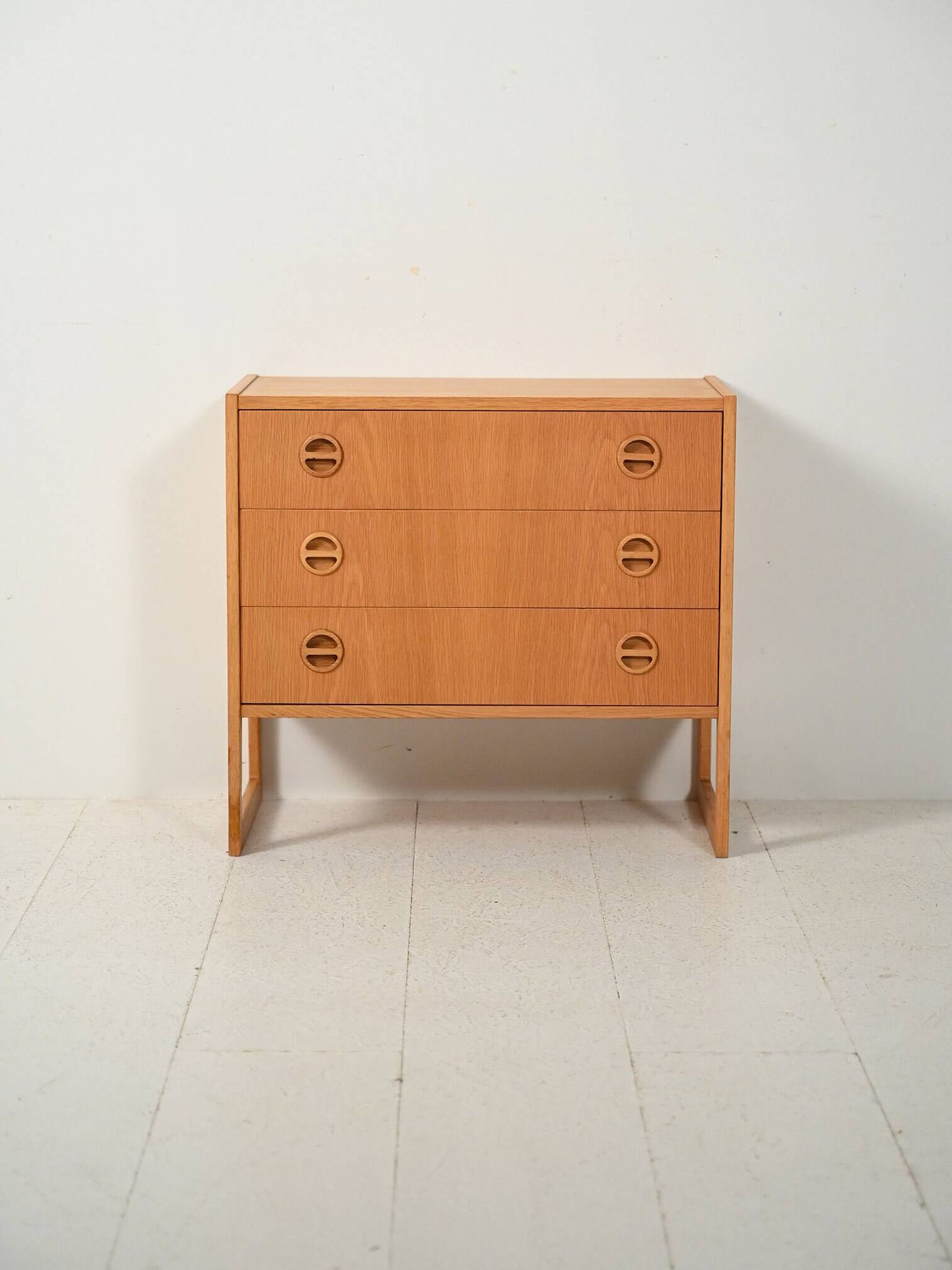 Oak chest of drawers by Arne Wahl Iversen