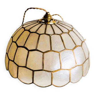 Belle suspension en nacre et laiton de style Tiffany. D:35 cm H25 cm- Fil