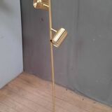 Golden floor lamp with 3 spots