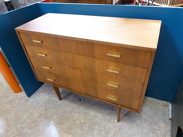 Modernist drawers 4 drawers and brass handles. 1960