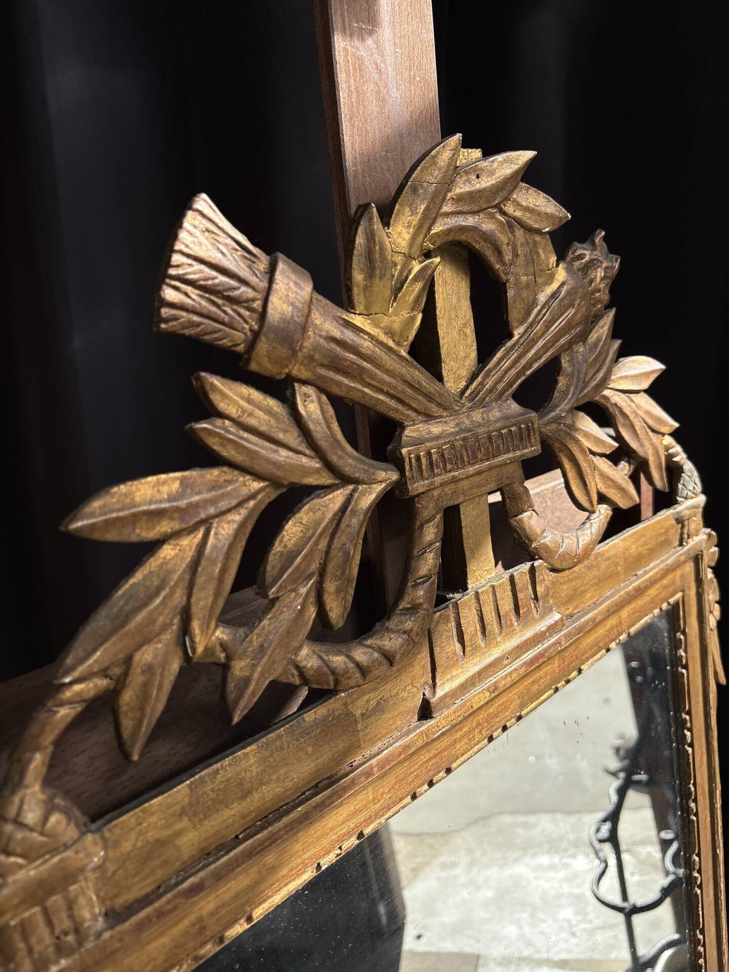 Miroir ancien de style Louis XVI