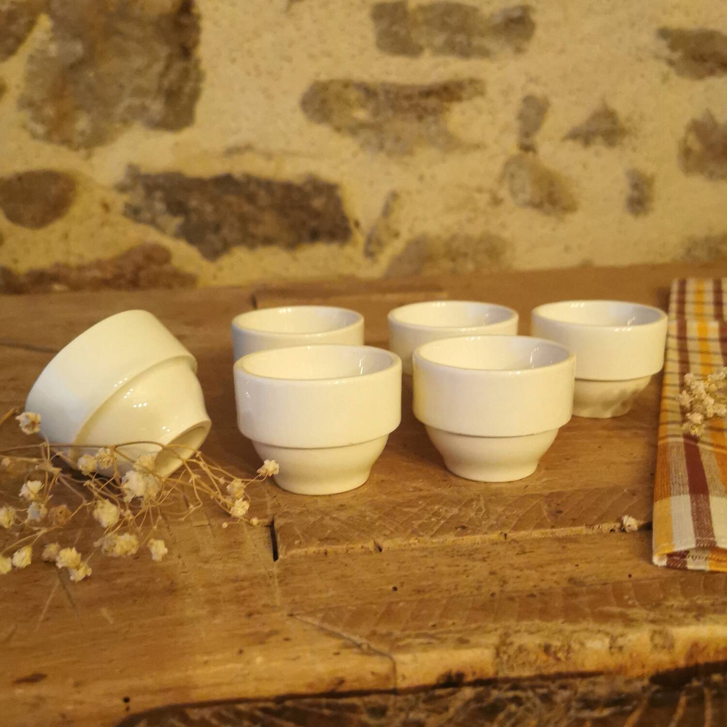 6 Vintage 1960s Prisunic Egg Cups