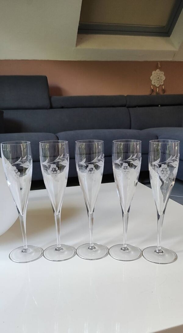 Lot 5 Grandes Flûtes Champagne en cristal Motifs Sarments Vigne 23,5cm