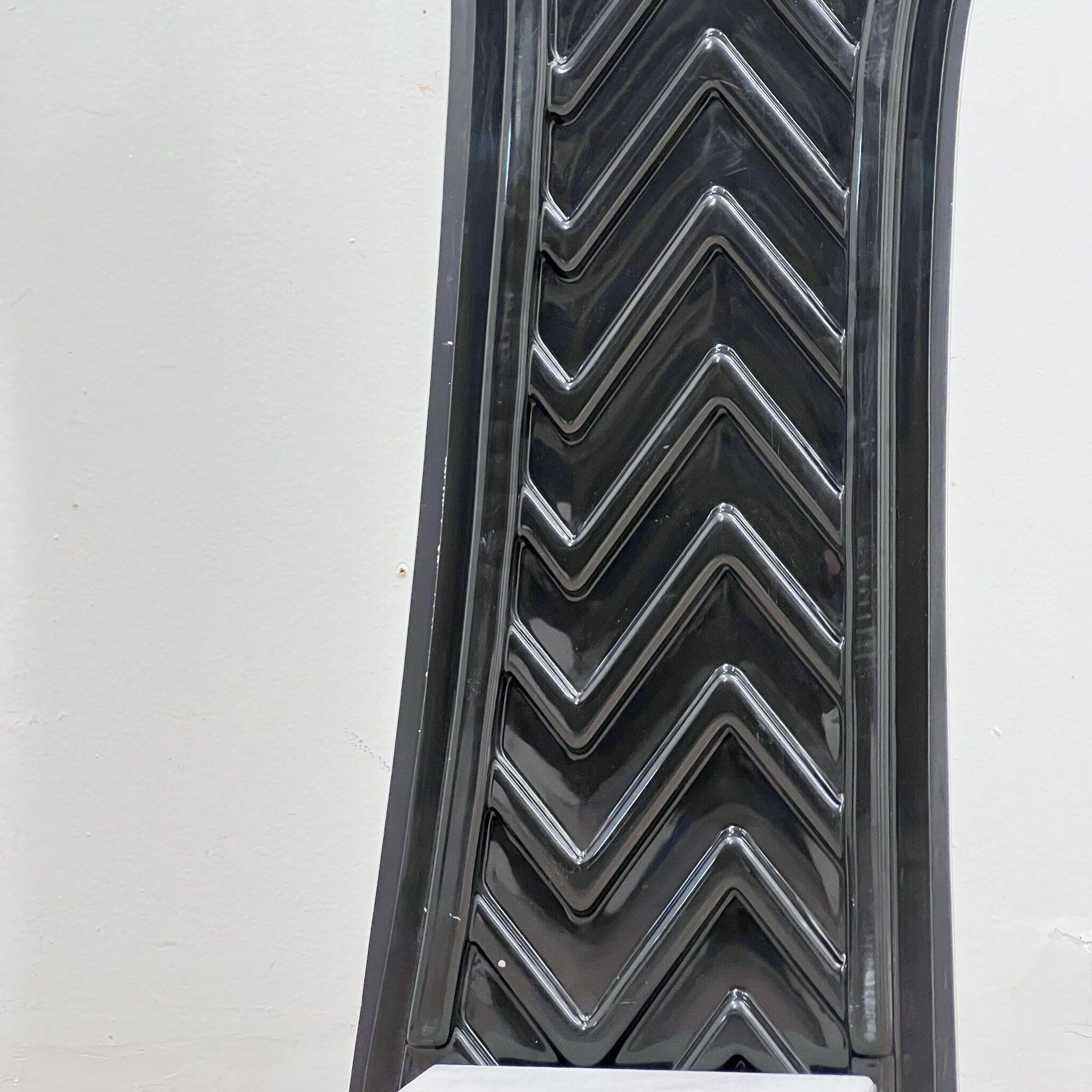 Acerbis "Narciso" postmodern silhouette standing floor mirror 1980s