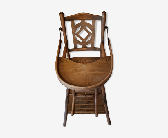 Former high-canne chair that can be transformed into wood