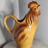 Rooster-shaped pitcher