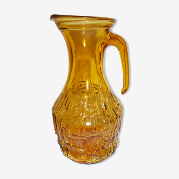 Carafe vintage en verre transparent ambre