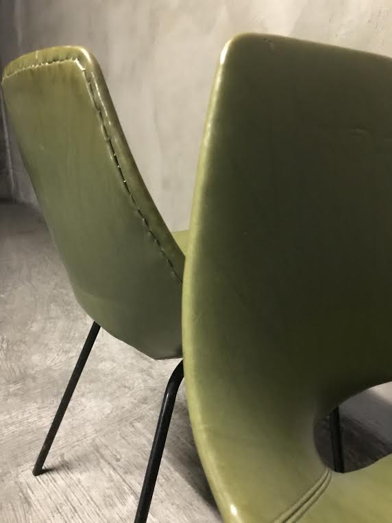 Pierre Guariche "Tonneau" chair, Steiner edition