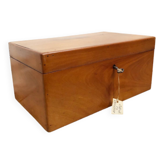 Cherry wood box early 20th century