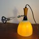 Lampe d’atelier orientable à pince