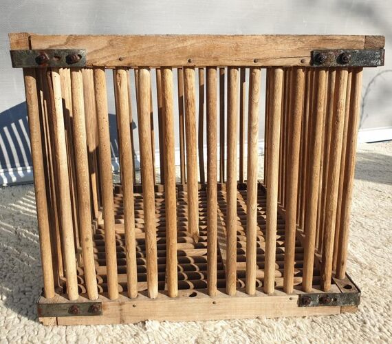 Caisse panier cage de filature XIXe à barreaux bois