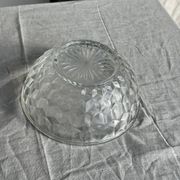 Petit saladier en verre vintage à motif de cubes