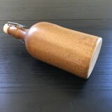 Bouteille en grès beige