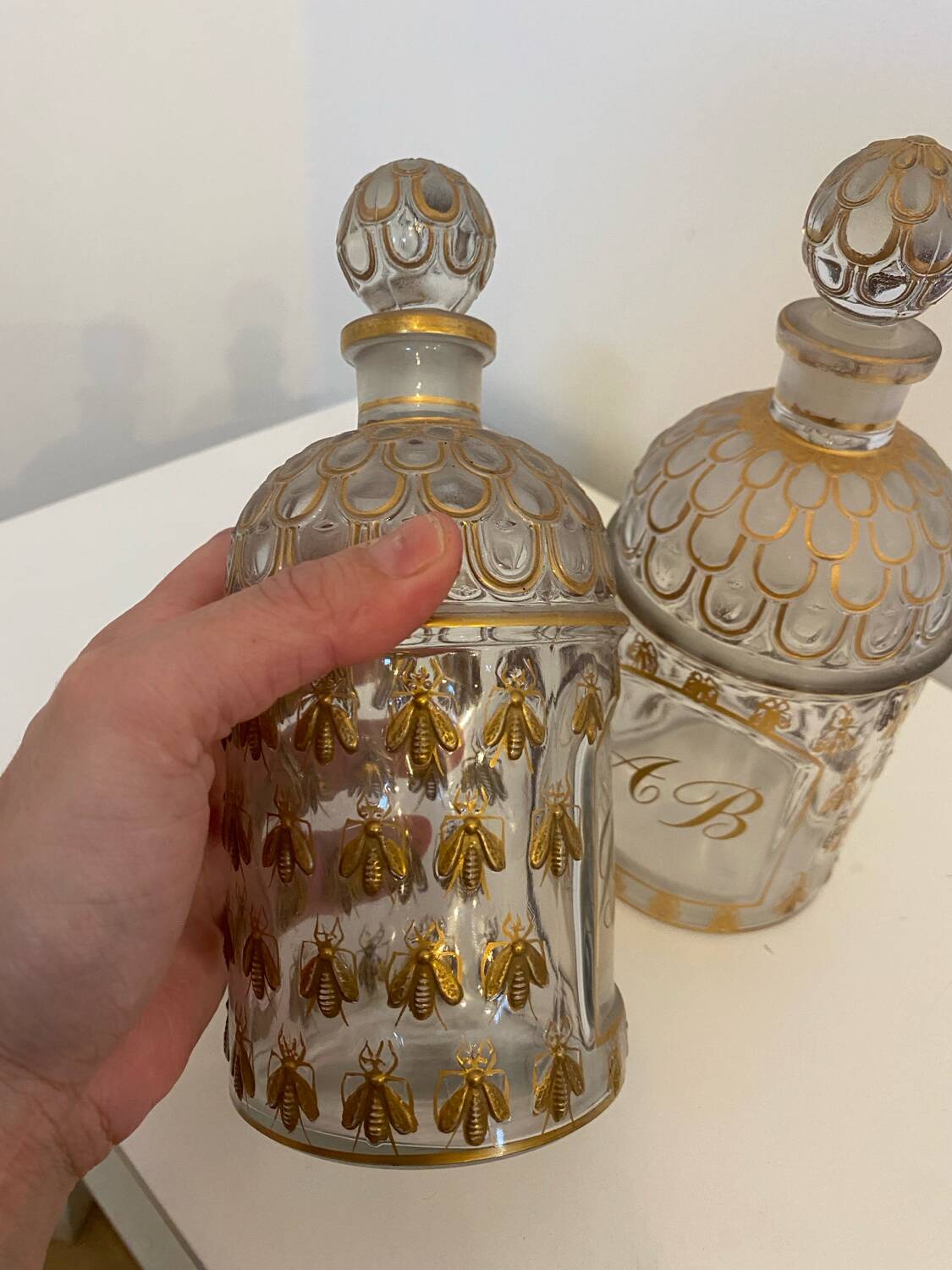 Lot of 2 bottles of vintage Guerlain Cologne perfume.