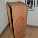 Old wooden box "has the comet" Aurillac
