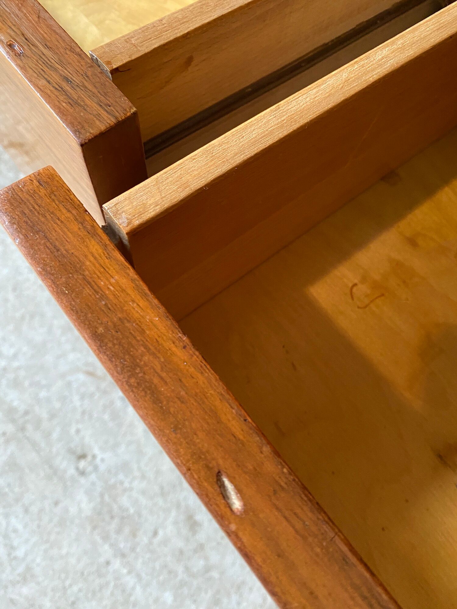 Set 2 vintage buffets lacquered wood