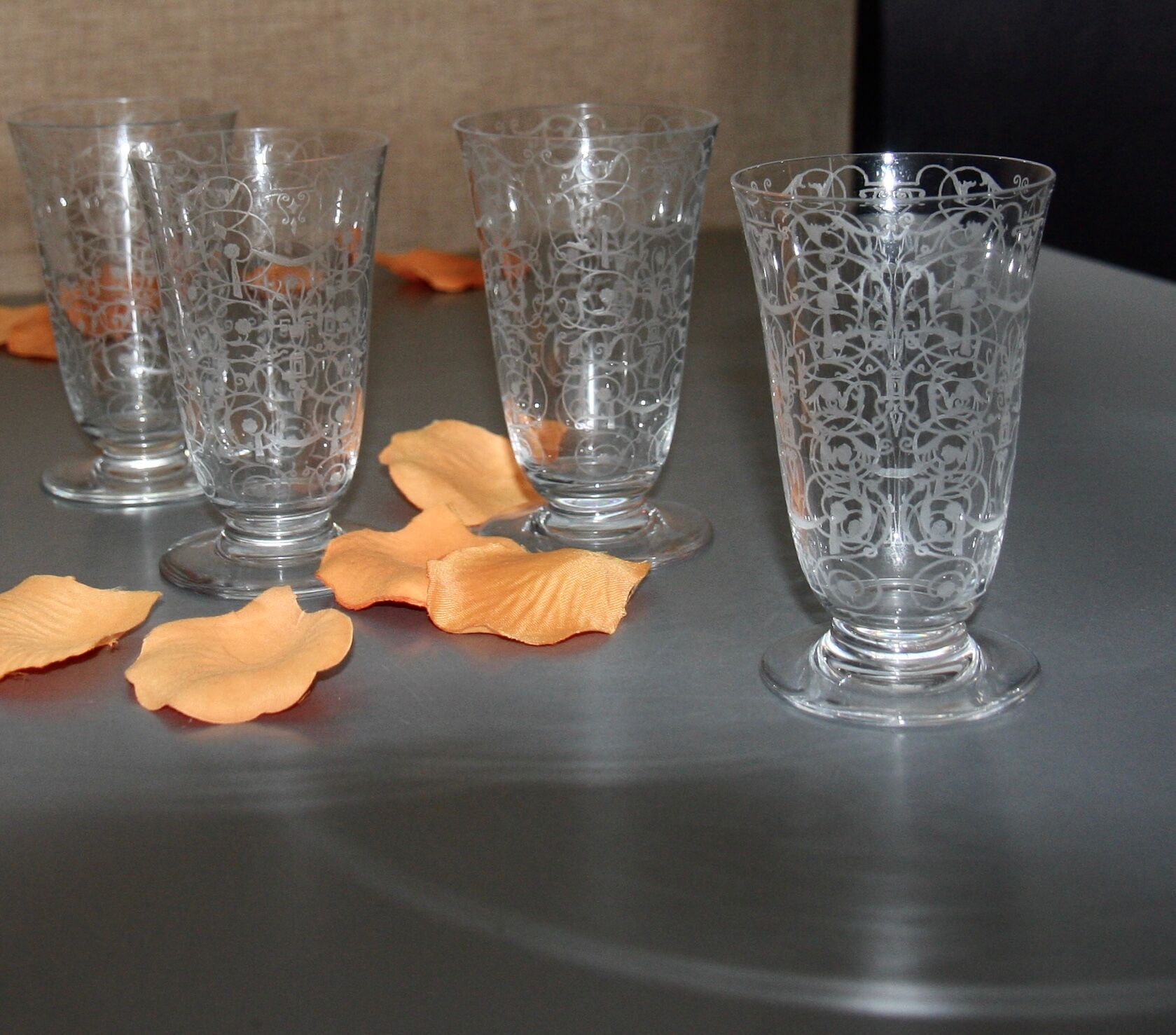 Four Baccarat flutes engraved crystal model Michelangelo