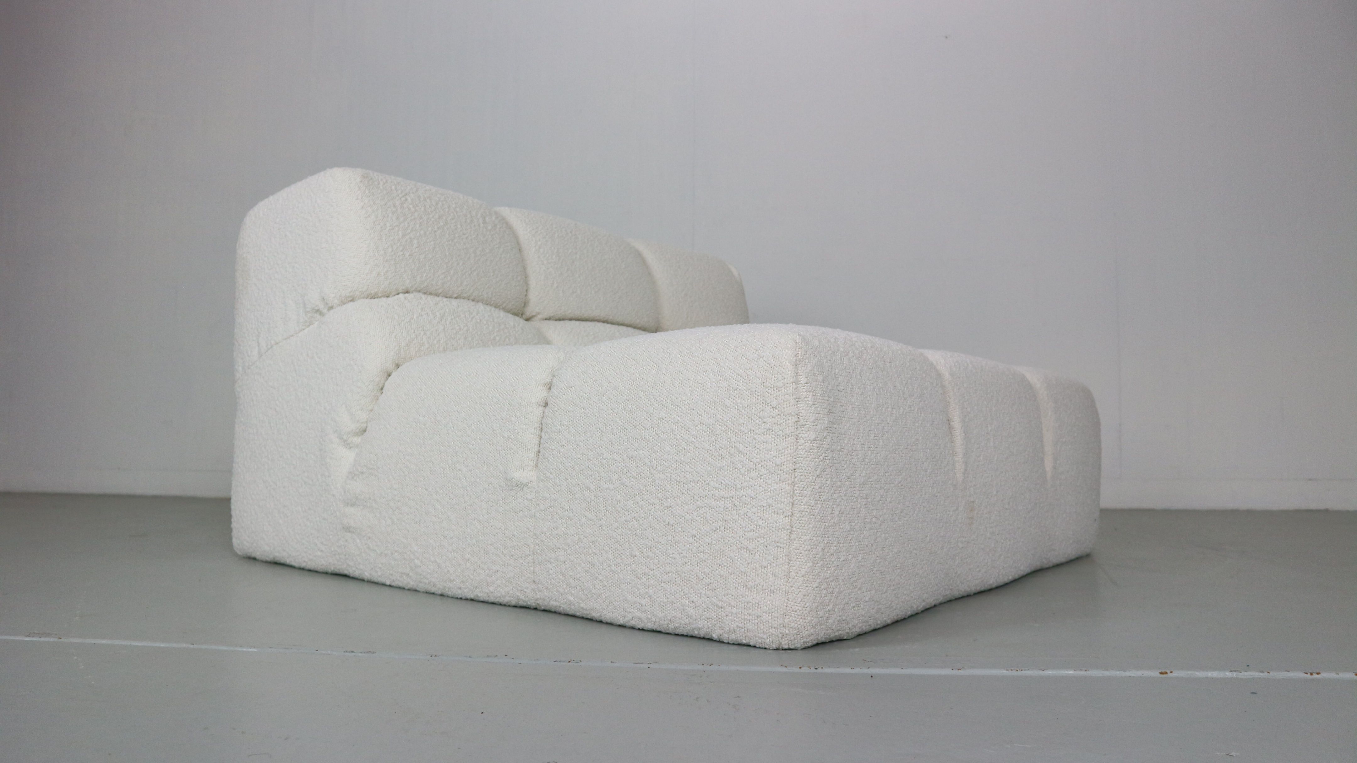 "Tufty Time" Lounge Chaise by Patricia Urquiola for B&B Italia, New Upholstery