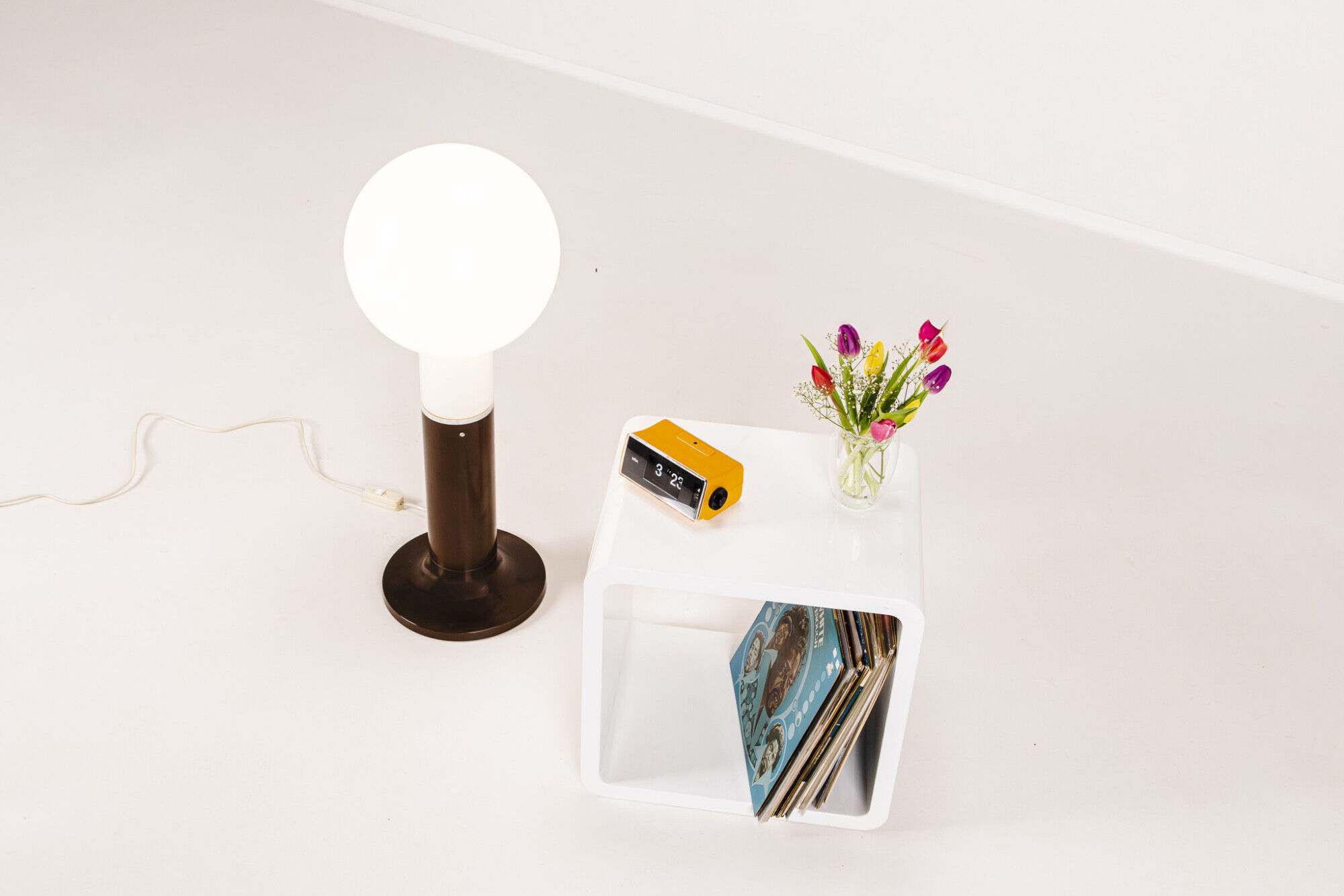 Space age floor lamp in glass & metal by Temde Leuchten