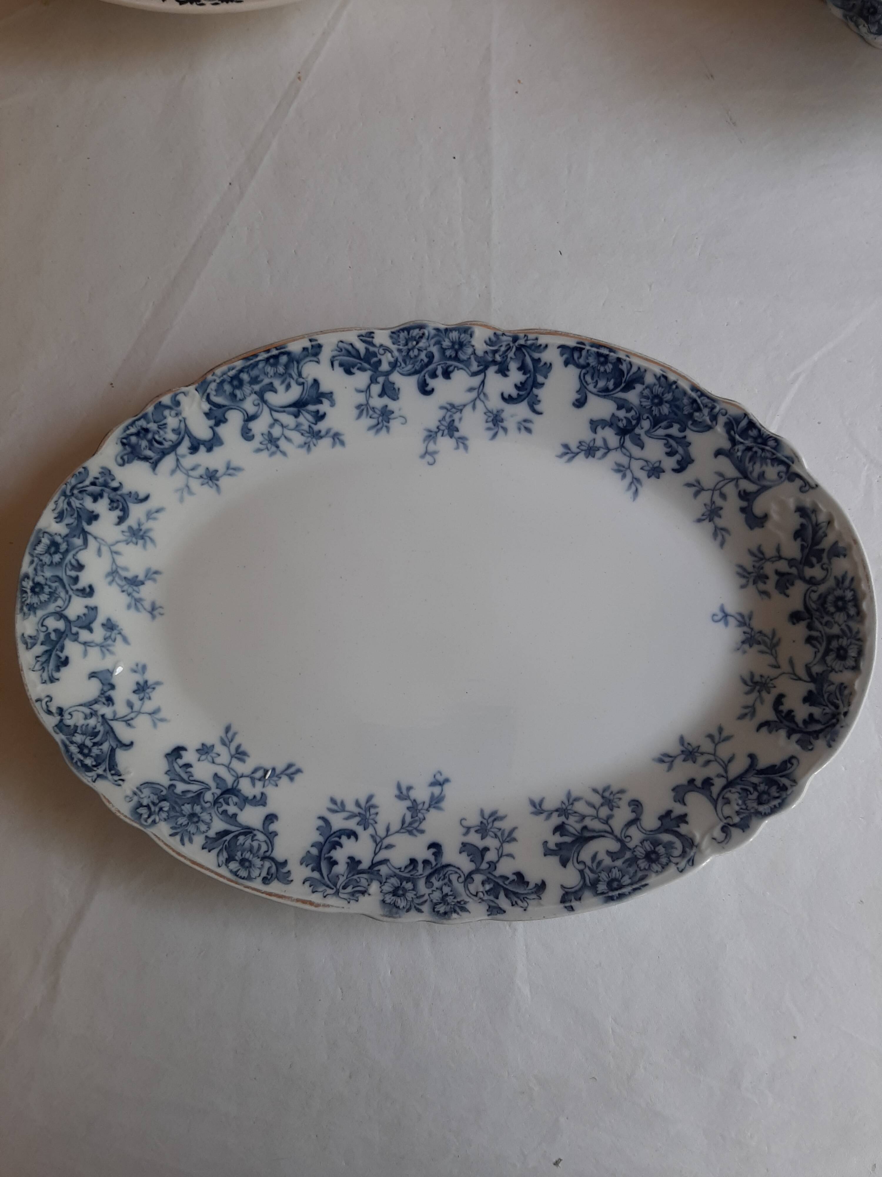 Large late 19th century English dish Tunstall W. ADAMS & Co 'Gloria'