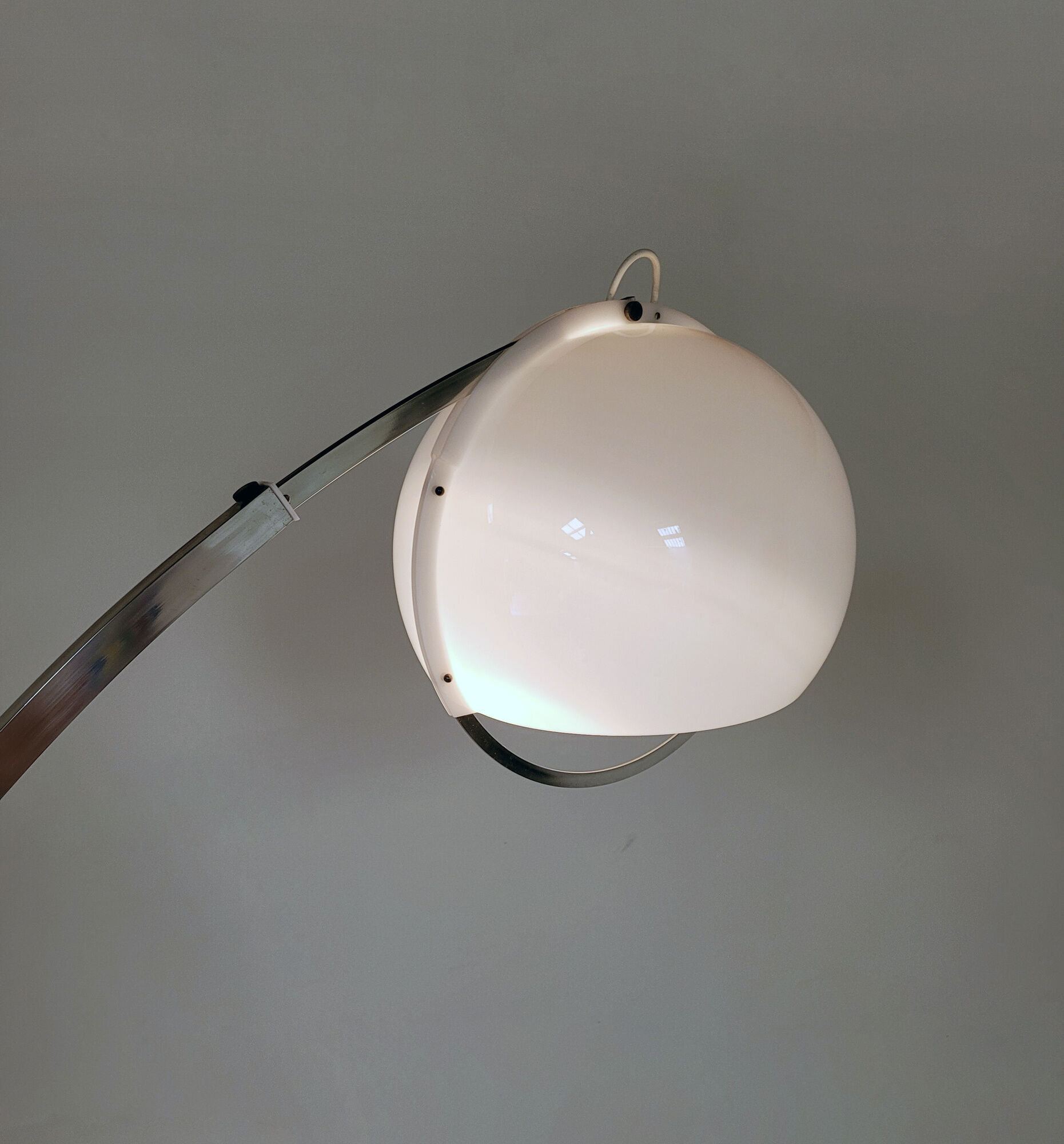 Vintage booglamp by Guzzini for Harveiluce, Italy 1960s