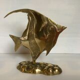 Brass scalar fish