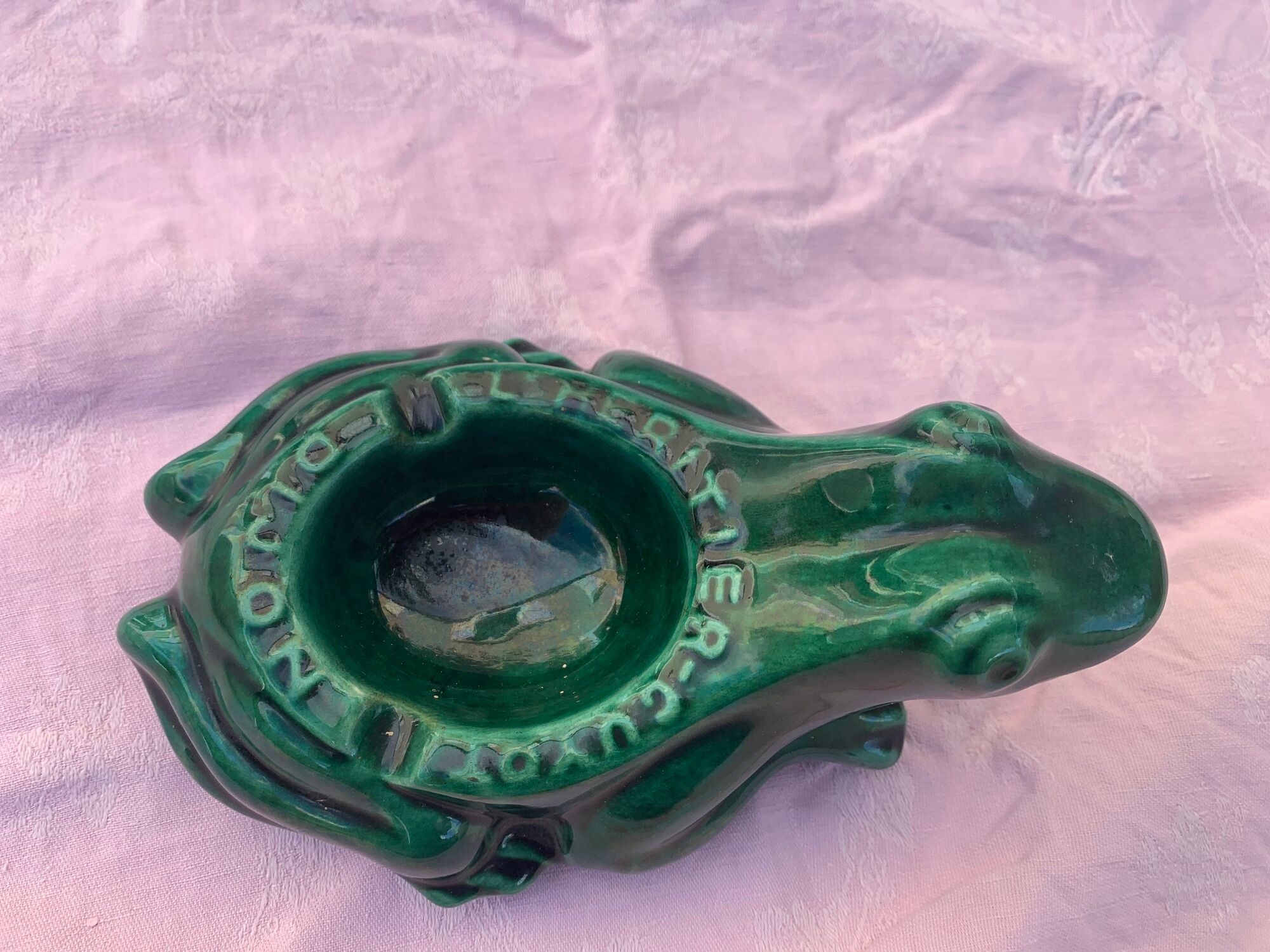 Advertising ashtray l'héritier-Guyot Dijon in vintage and collector's green enamelled ceramic