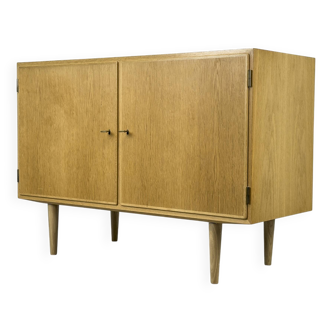 Mid-Century Oak Sideboard by Carlo Jensen for Hundevad & Co., 1960s