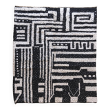 Black and White Rug - 274 x 218 cm